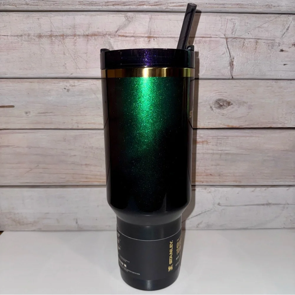 Stanley x Wicked 40oz Elphaba for Good Tumbler - Green, Purple, Black - NWT 2025 - Picture 5 of 9
